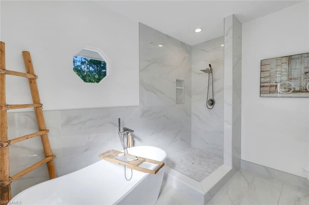 24099 Rodas Dr, Bonita Springs, FL 34135 Photo