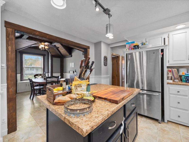 303 Moore Avenue, Bellevue, OH 44811 Photo 13