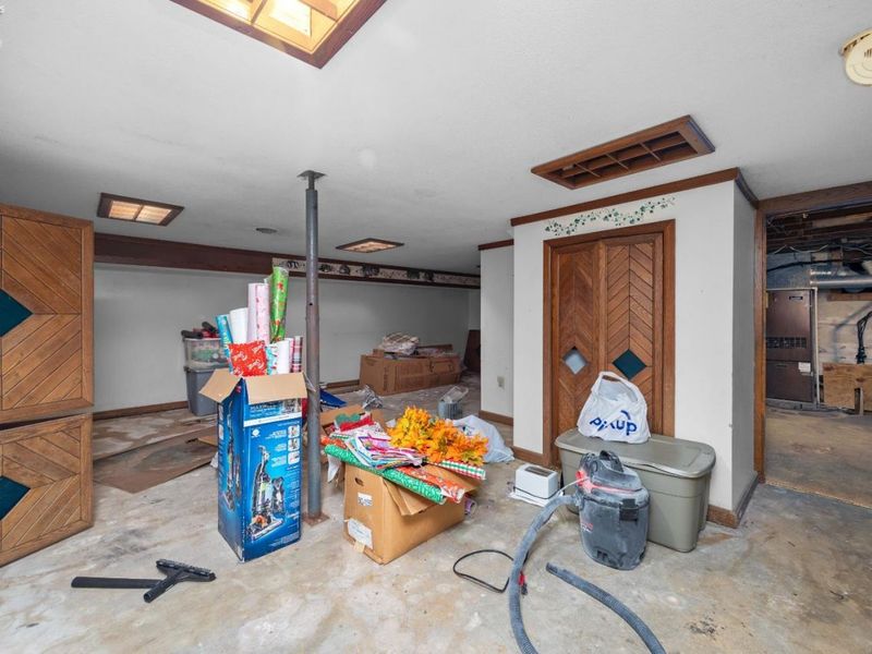 303 Moore Avenue, Bellevue, OH 44811 Photo 39