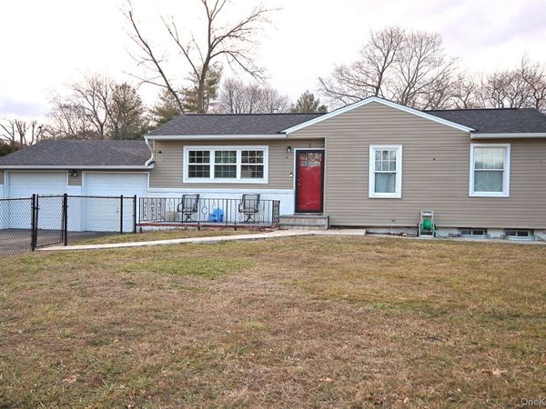 2 Vita Drive, Central Islip, NY 11722