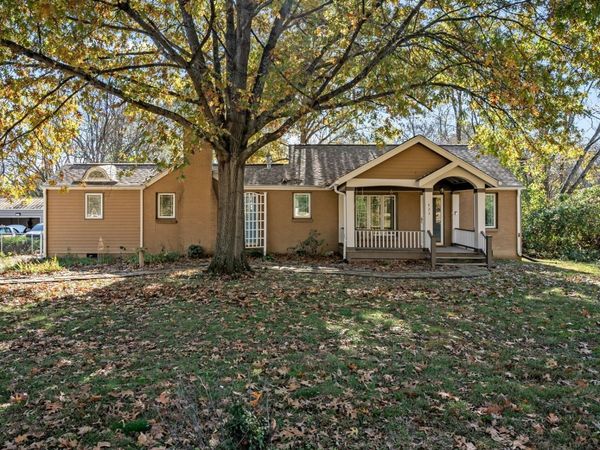 425 Moss Trl, Goodlettsville, TN 37072