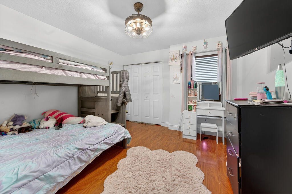 8063 Via Hacienda, Riviera Beach, FL 33418 Photo