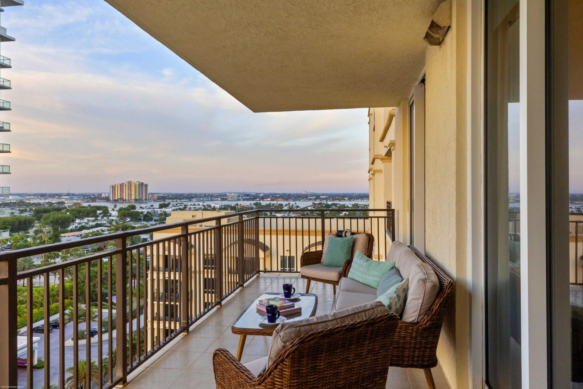 3800 N Ocean Drive, Unit 1450, Singer Island, FL 33404 Photo