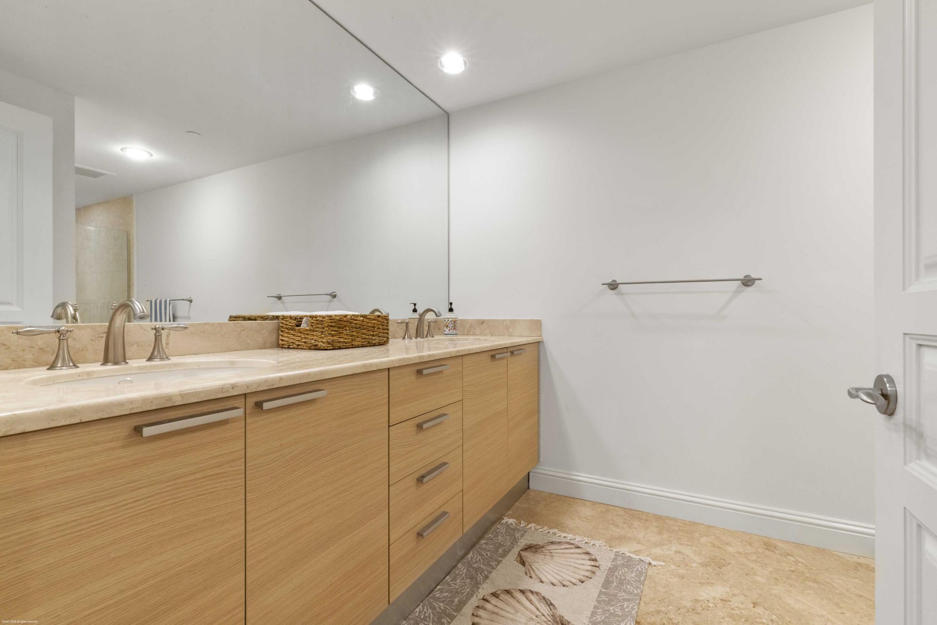 3800 N Ocean Drive, Unit 1450, Singer Island, FL 33404 Photo