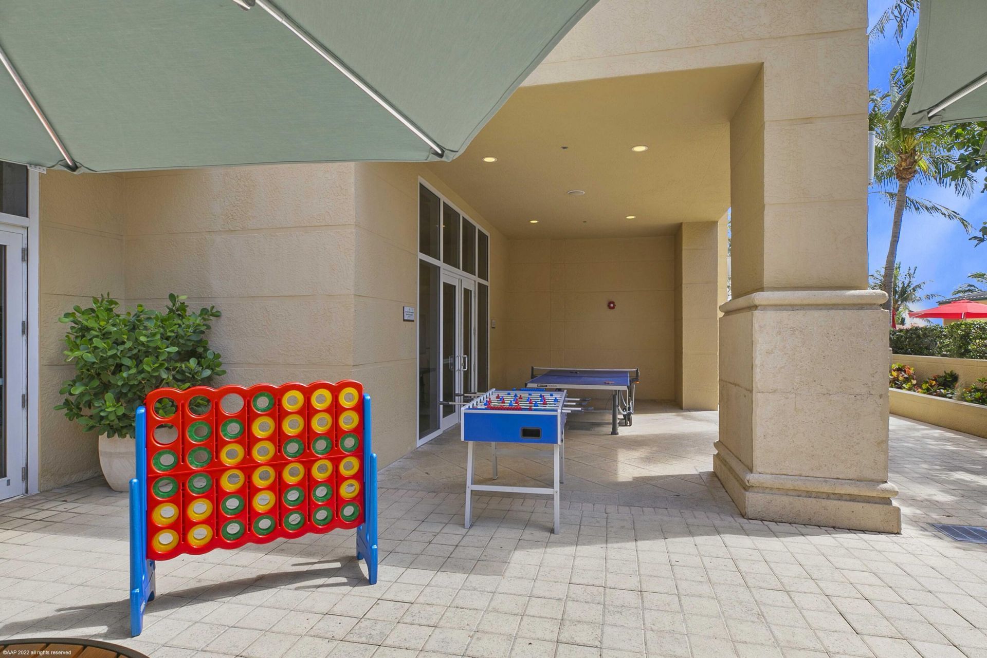 3800 N Ocean Drive, Unit 1450, Singer Island, FL 33404 Photo