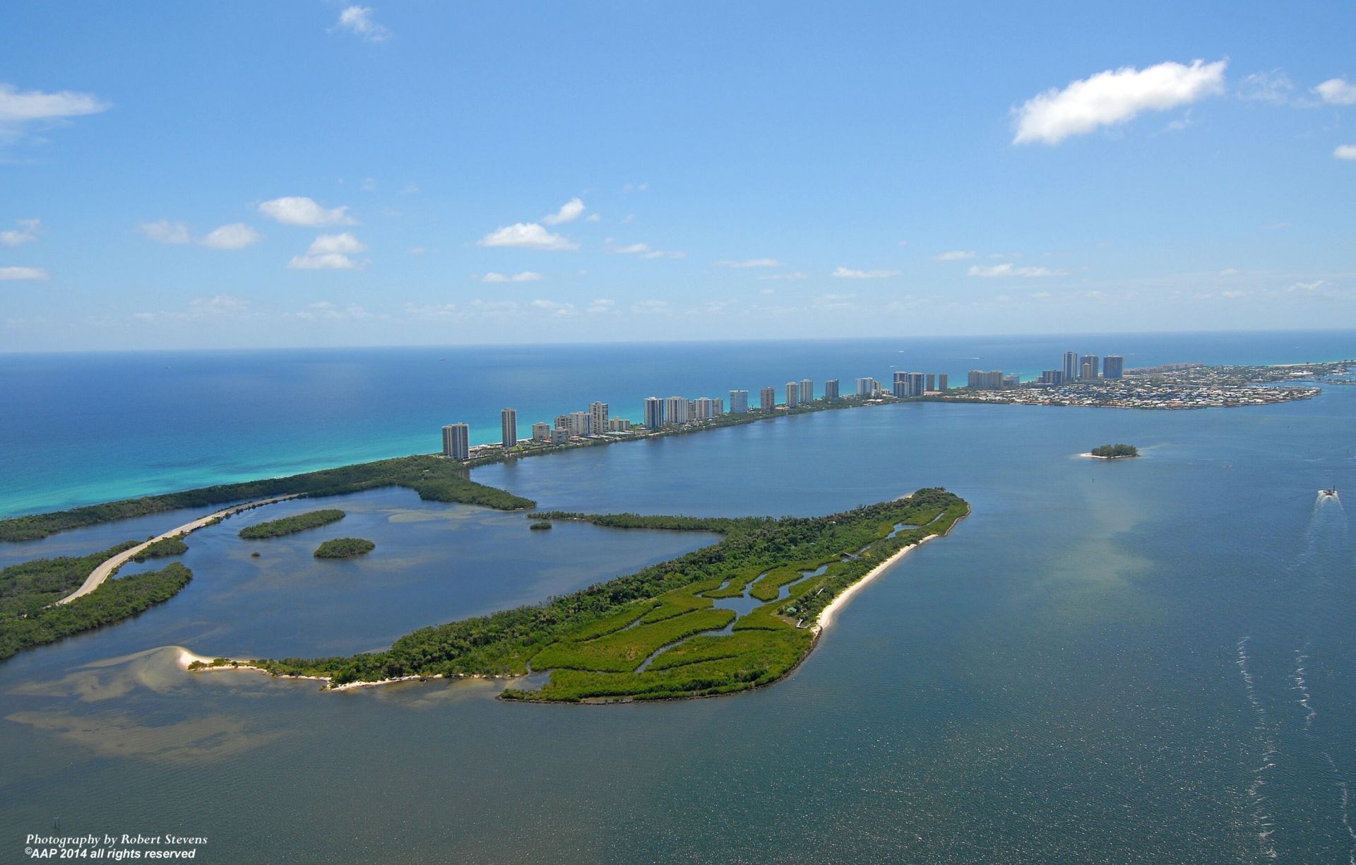 3800 N Ocean Drive, Unit 1450, Singer Island, FL 33404 Photo