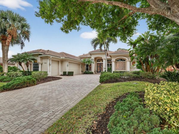 7963 Poppy Hills Lane, Port St. Lucie, FL 34986