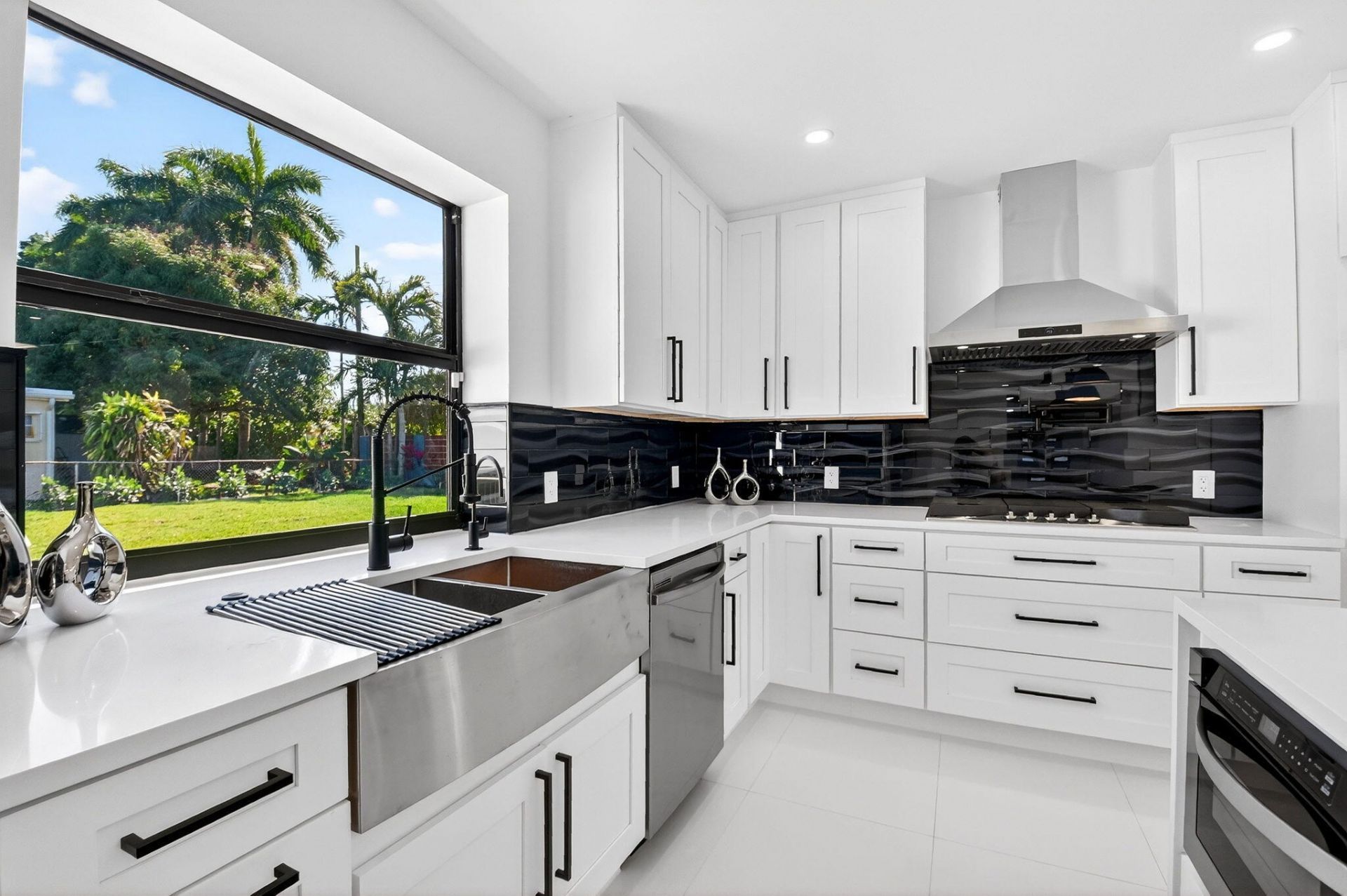 1410 Beta Court N, Lake Clarke Shores, FL 33406 Photo