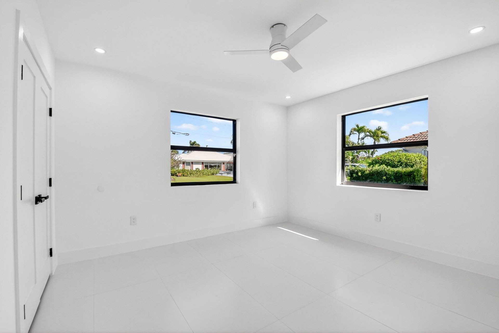 1410 Beta Court N, Lake Clarke Shores, FL 33406 Photo