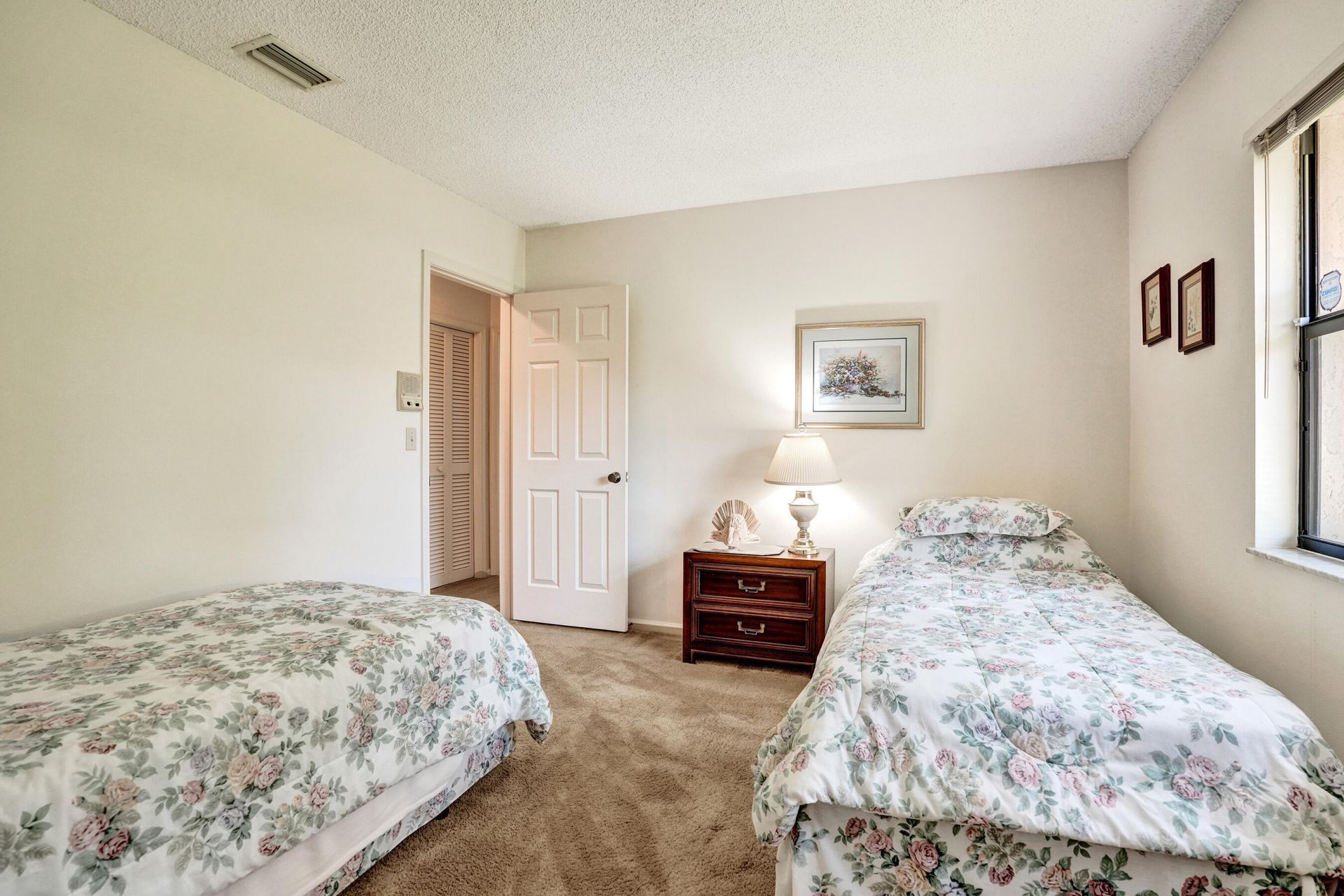 606 Juniper Place, Wellington, FL 33414 Photo