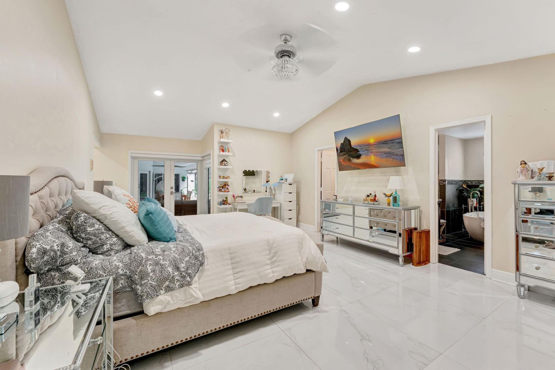 8140 NW 51st Place, Coral Springs, FL 33067 Photo