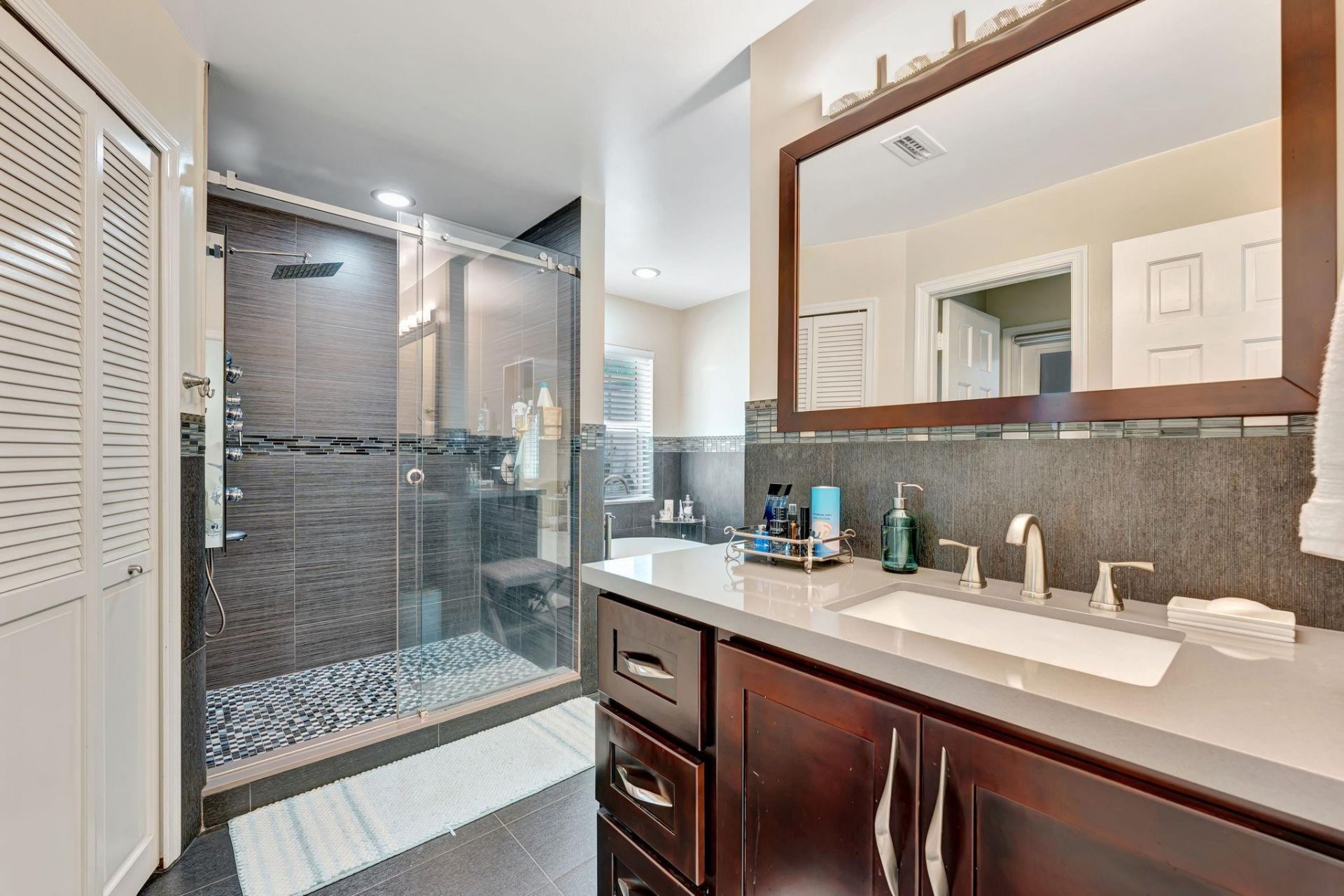 8140 NW 51st Place, Coral Springs, FL 33067 Photo