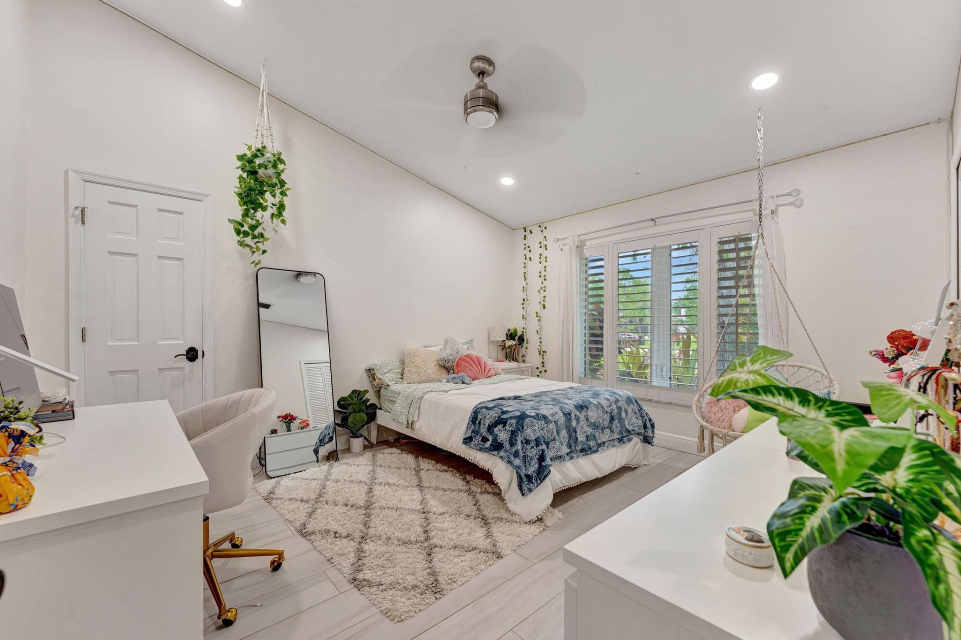 8140 NW 51st Place, Coral Springs, FL 33067 Photo