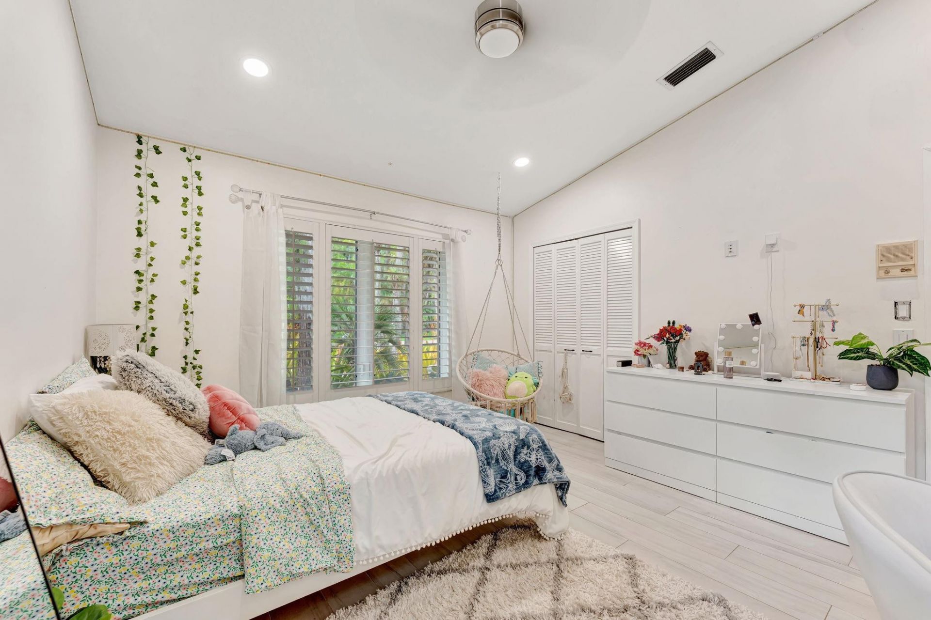 8140 NW 51st Place, Coral Springs, FL 33067 Photo