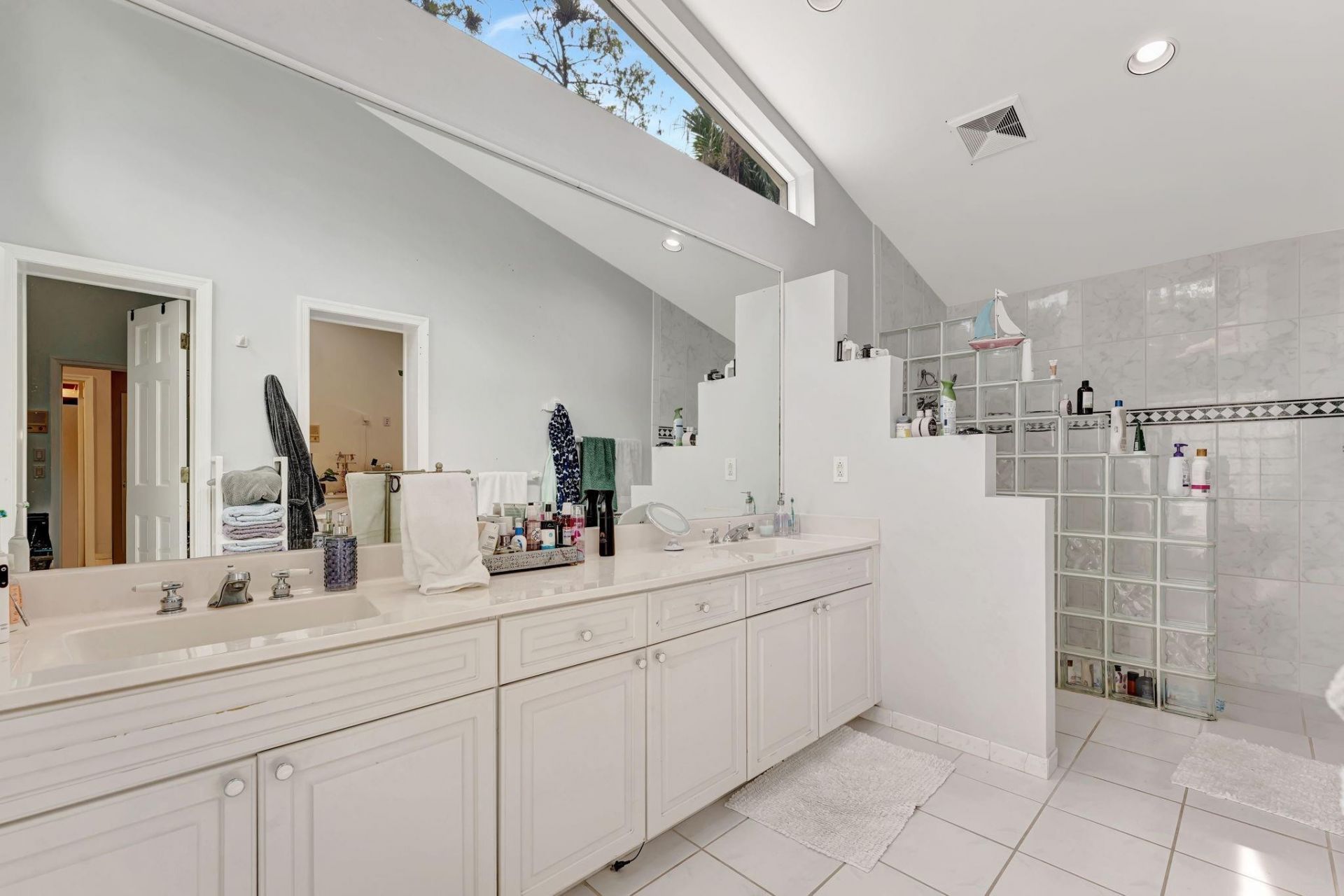 8140 NW 51st Place, Coral Springs, FL 33067 Photo