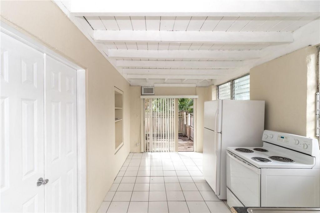 523 NE 2nd Avenue, Unit 3, Fort Lauderdale, FL 33301 Photo