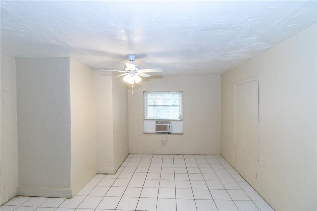 523 NE 2nd Avenue, Unit 3, Fort Lauderdale, FL 33301 Photo