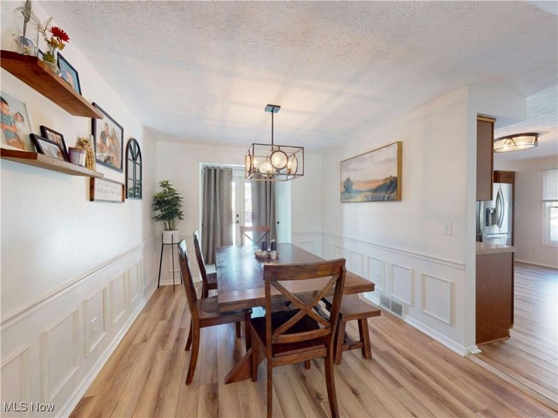 7795 Campton Circle NW, North Canton, OH 44720 Photo 14