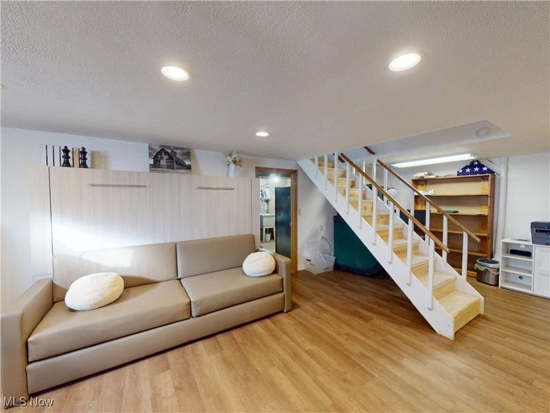 7795 Campton Circle NW, North Canton, OH 44720 Photo 29