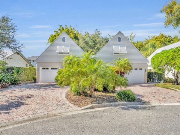 831/833 HUNTINGTON COURT, WINTER PARK, FL 32789