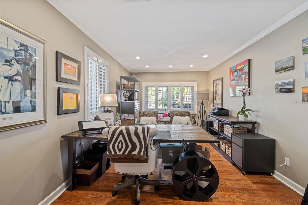 720 Brightwaters Boulevard Ne, Saint Petersburg, FL 33704 Photo