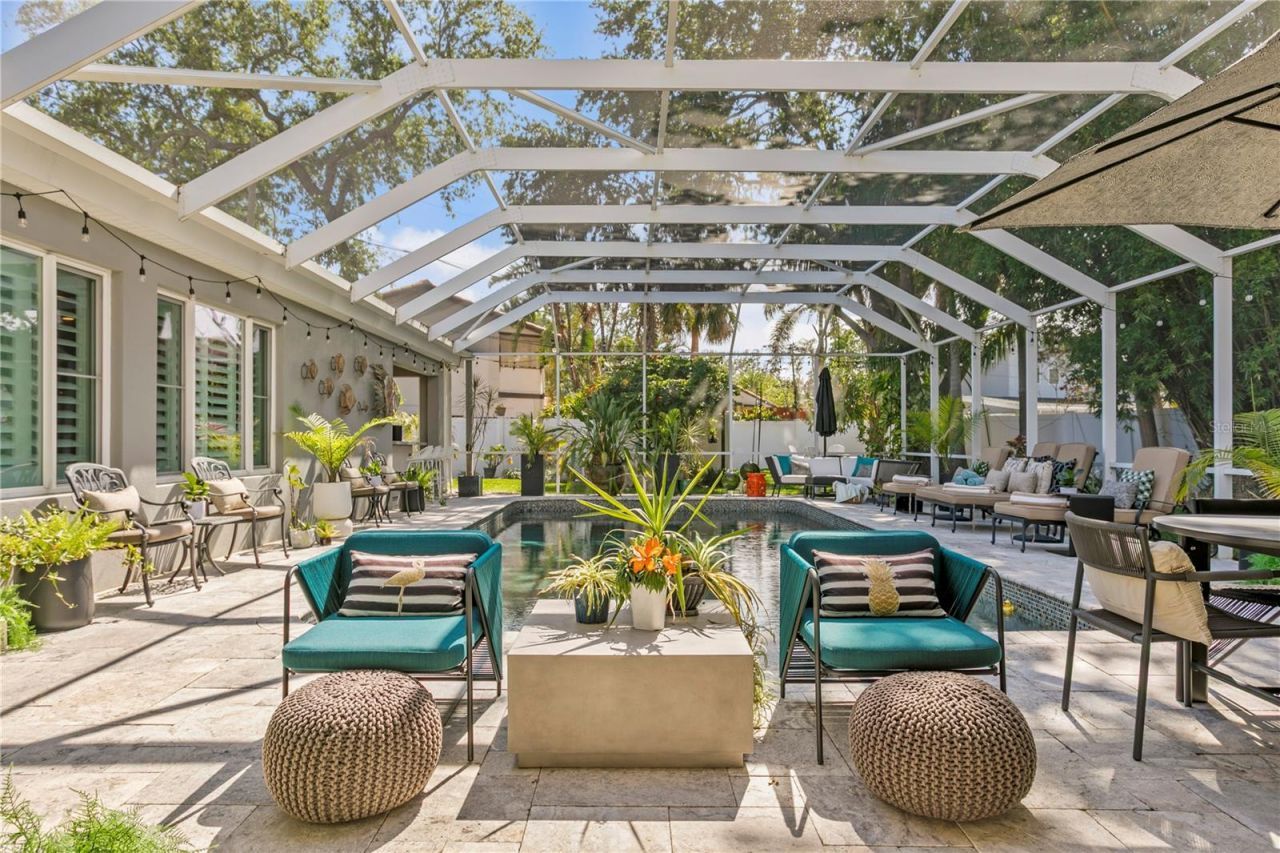 720 Brightwaters Boulevard Ne, Saint Petersburg, FL 33704 Photo