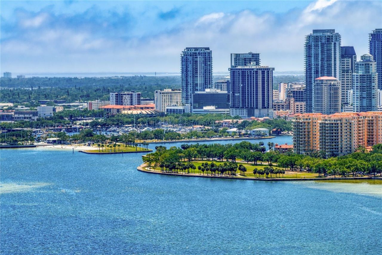 720 Brightwaters Boulevard Ne, Saint Petersburg, FL 33704 Photo