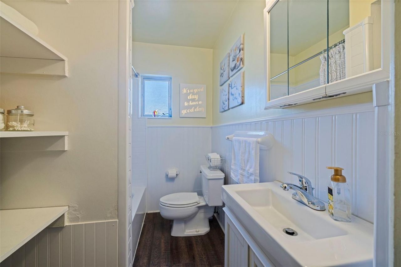 6121 58th Street N, Saint Petersburg, FL 33709 Photo