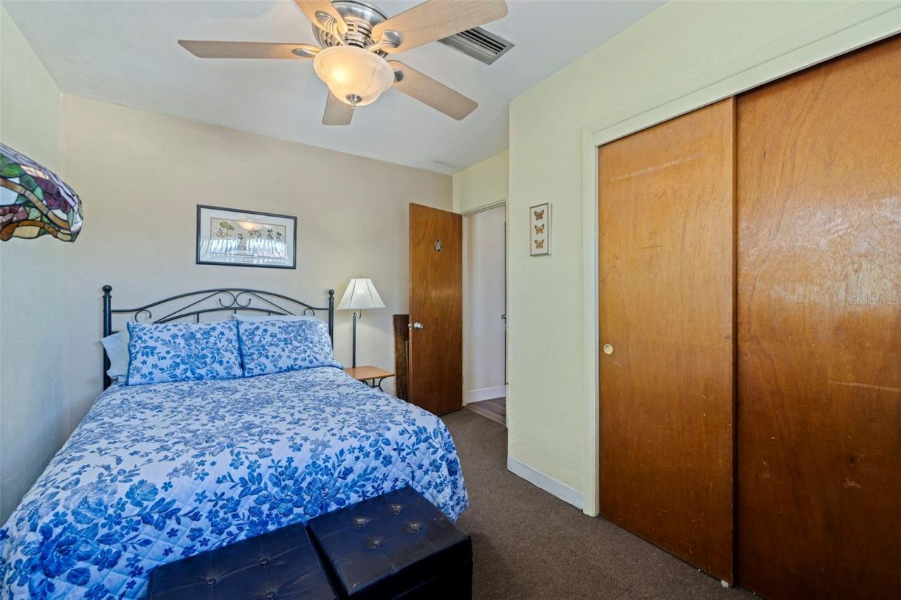 6121 58th Street N, Saint Petersburg, FL 33709 Photo