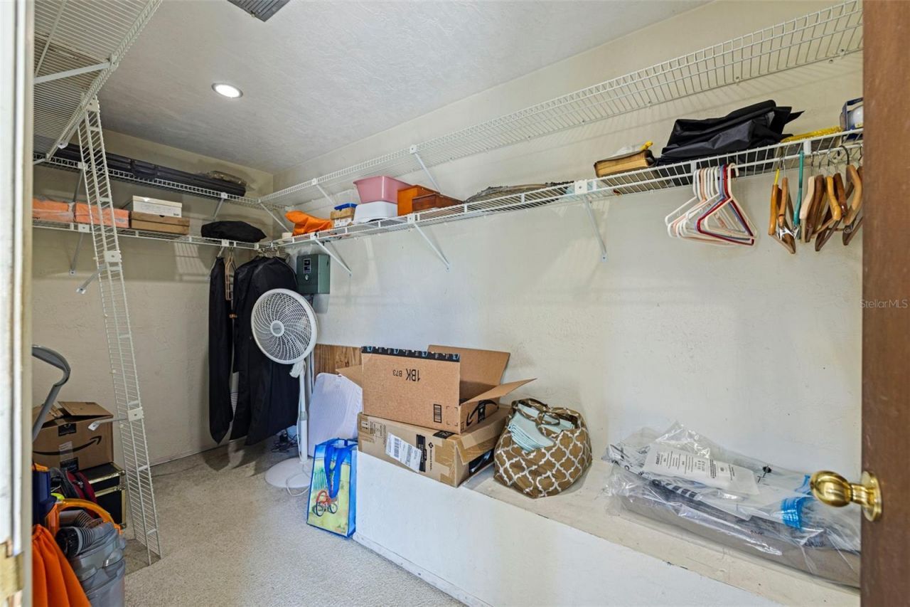 6121 58th Street N, Saint Petersburg, FL 33709 Photo