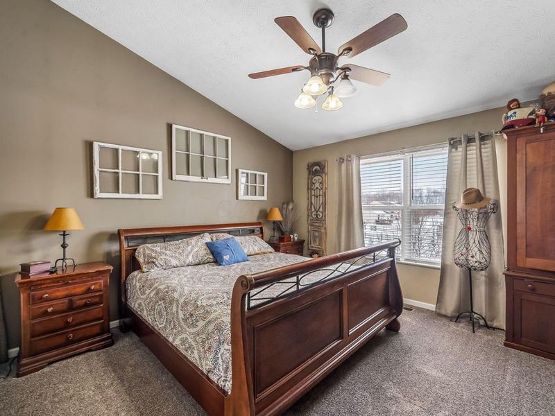 161 Chestnut Estates Drive, Commercial Point, OH 43116 Photo 18