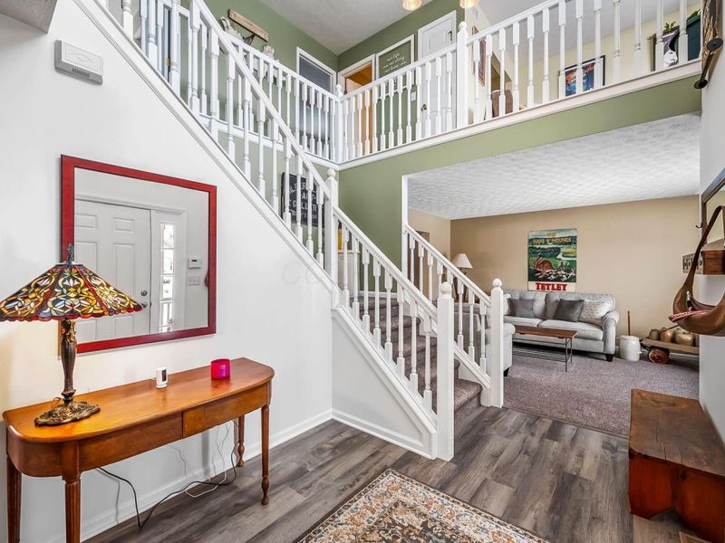 161 Chestnut Estates Drive, Commercial Point, OH 43116 Photo 2