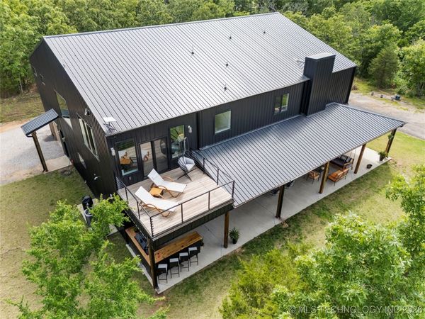 8562 Adams Creek Road , Beggs, OK 74421