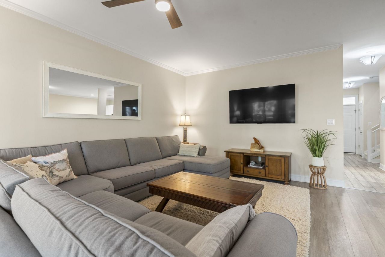 47-3 Twelve Oaks Dr.  Photo 10