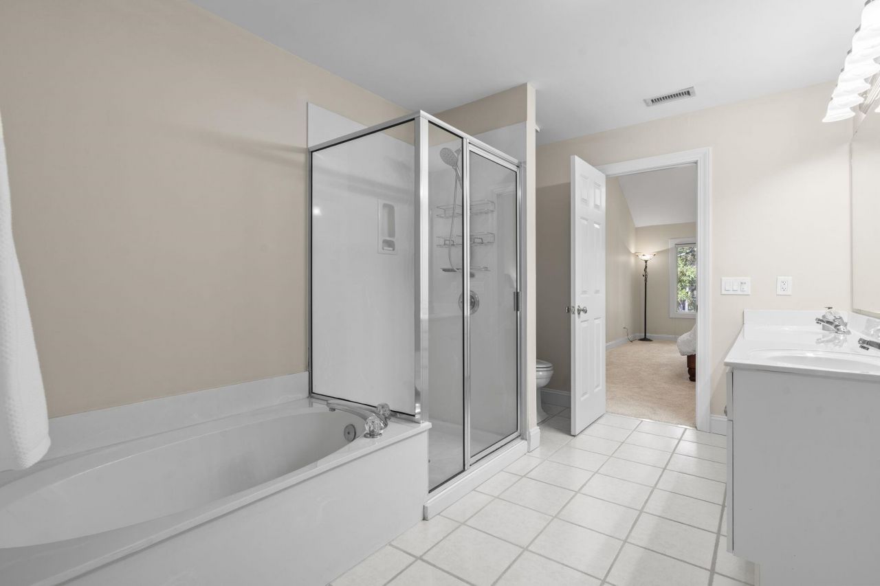 47-3 Twelve Oaks Dr.  Photo 19