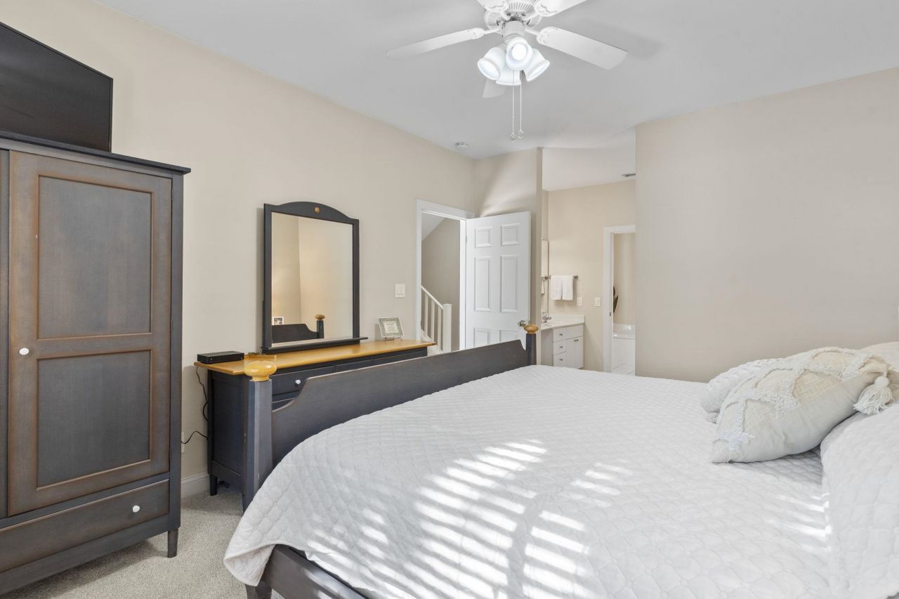 47-3 Twelve Oaks Dr.  Photo 5