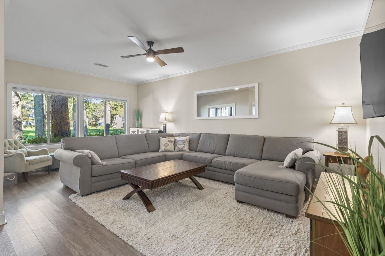 47-3 Twelve Oaks Dr.  Photo 8