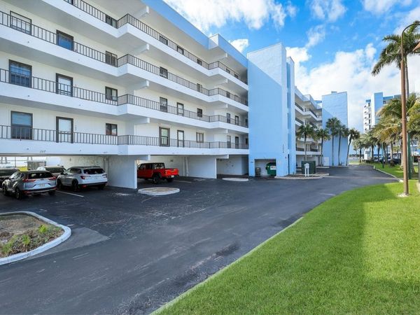 15010 Punta Rassa Rd, Unit 305, Fort Myers, FL 33908