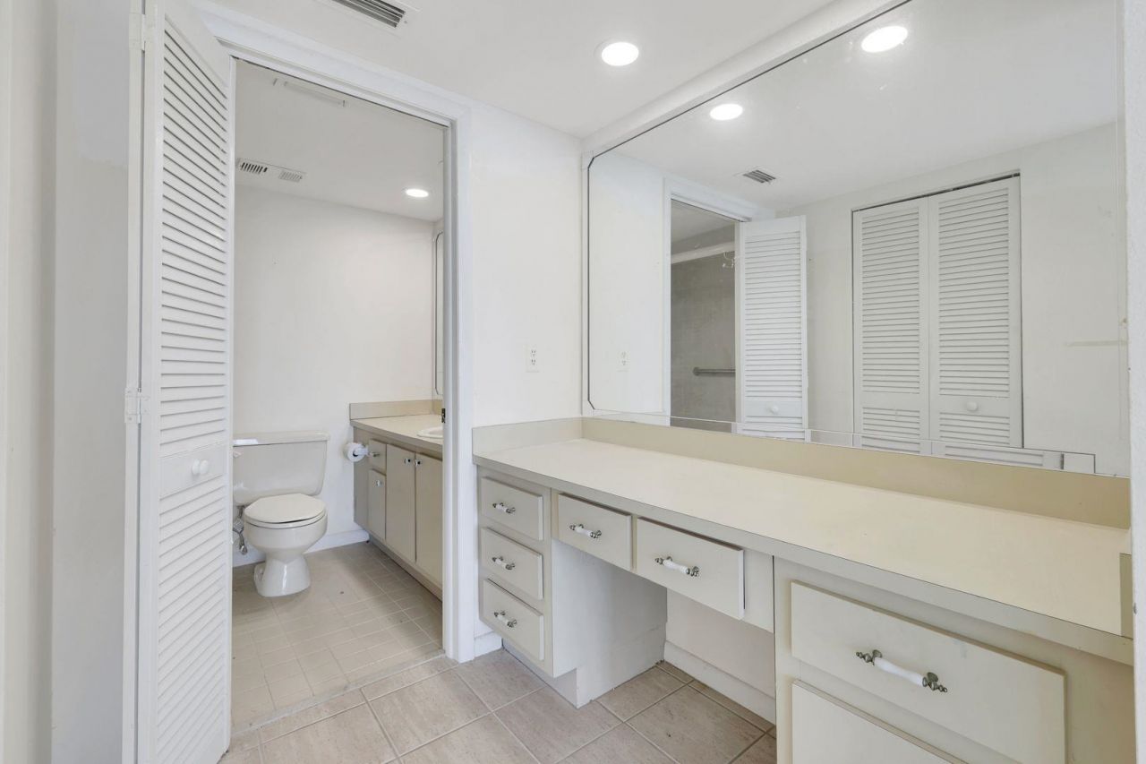 15010 Punta Rassa Rd, Unit 305, Fort Myers, FL 33908 Photo