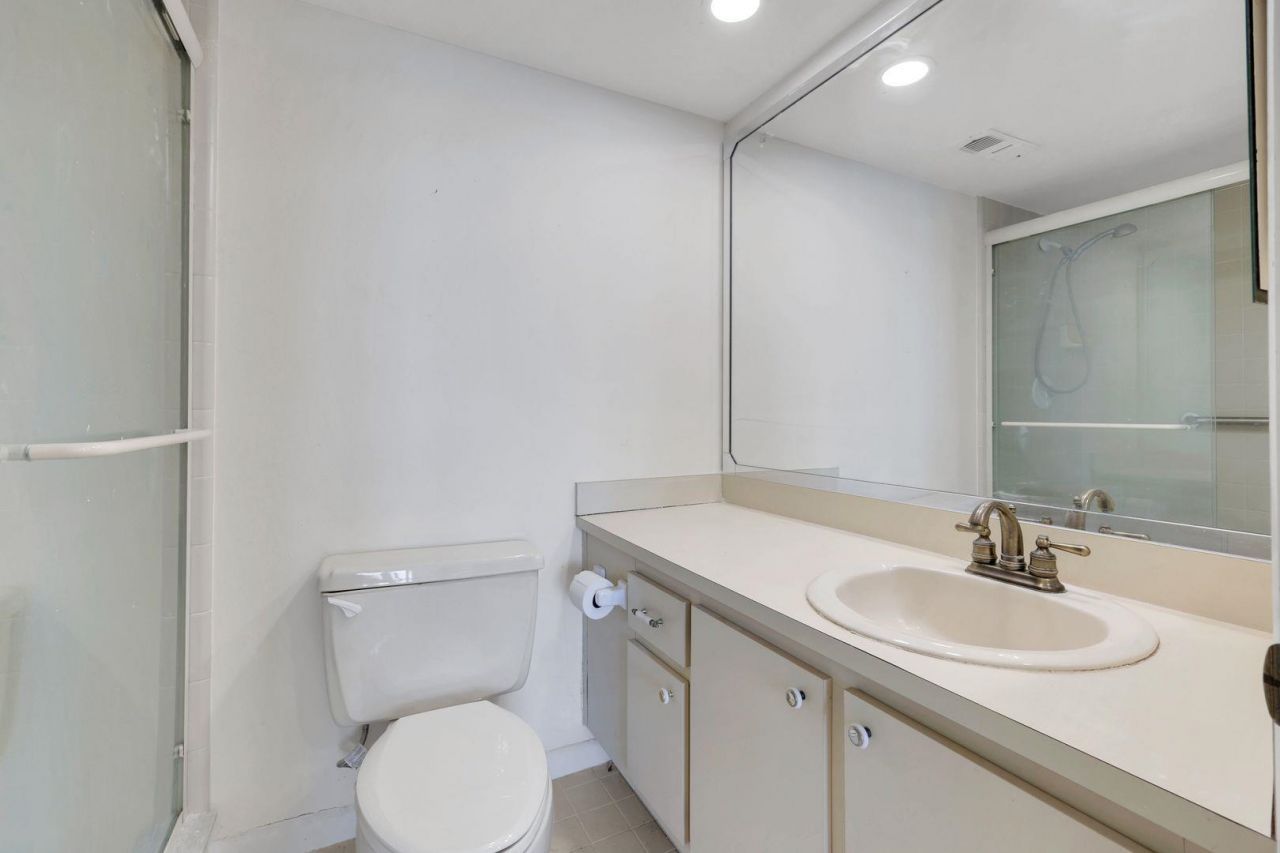 15010 Punta Rassa Rd, Unit 305, Fort Myers, FL 33908 Photo