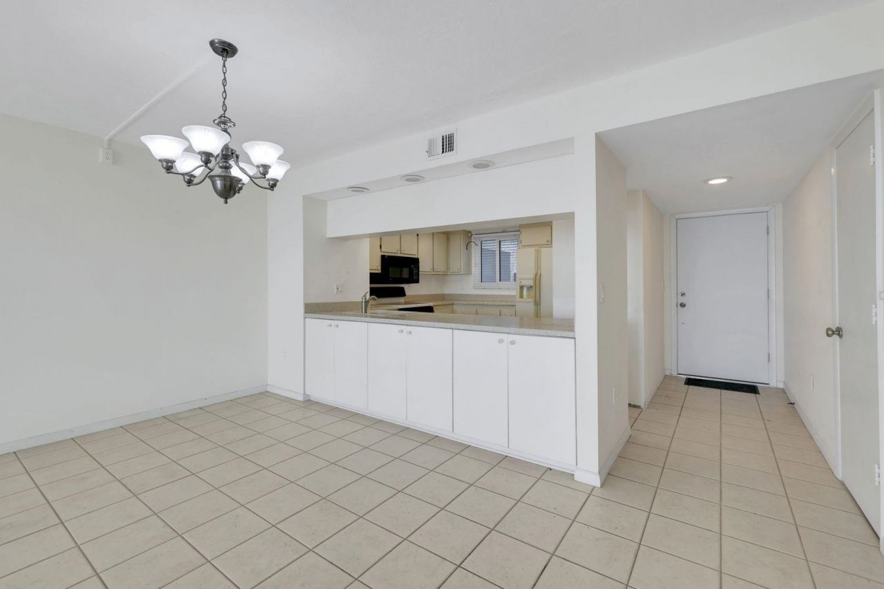 15010 Punta Rassa Rd, Unit 305, Fort Myers, FL 33908 Photo