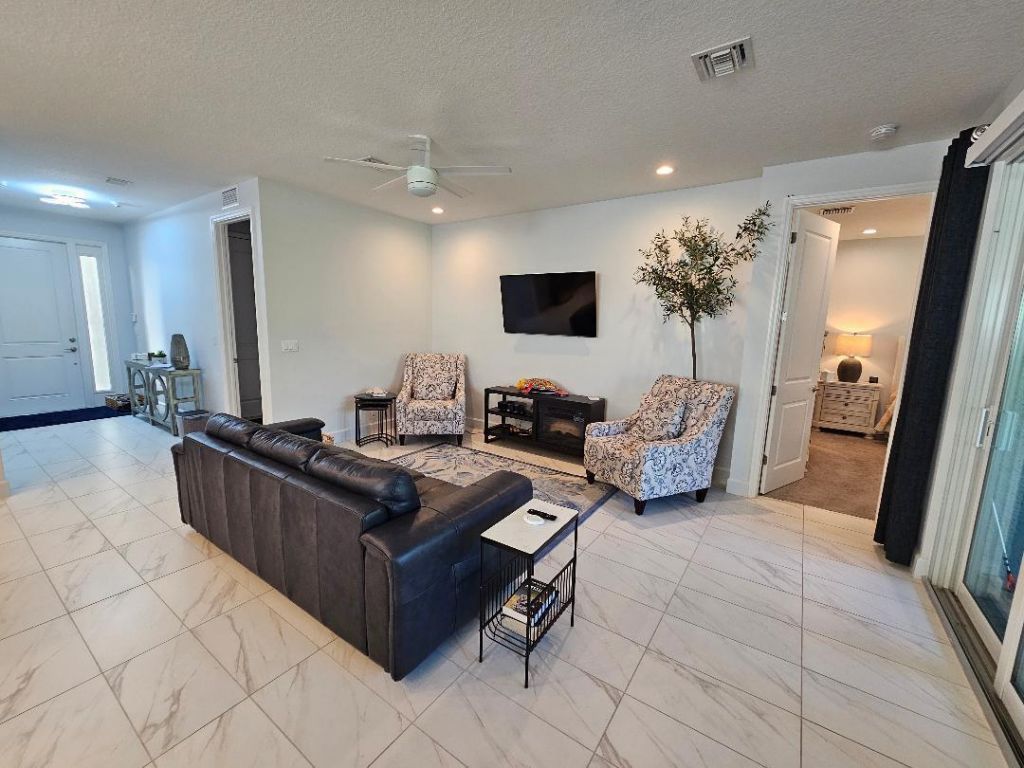 11087 SW Carriage Hill Lane, Port Saint Lucie, FL 34987 Photo