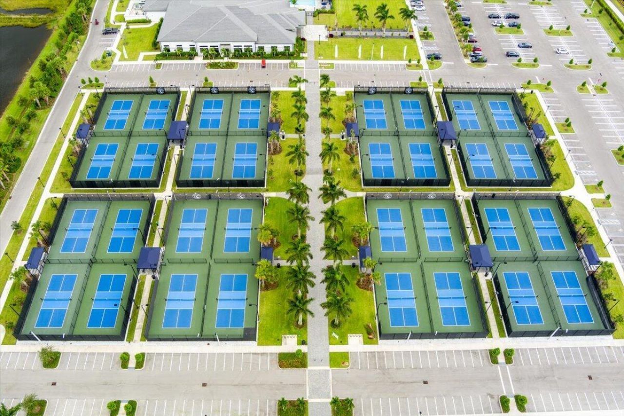 11087 SW Carriage Hill Lane, Port Saint Lucie, FL 34987 Photo