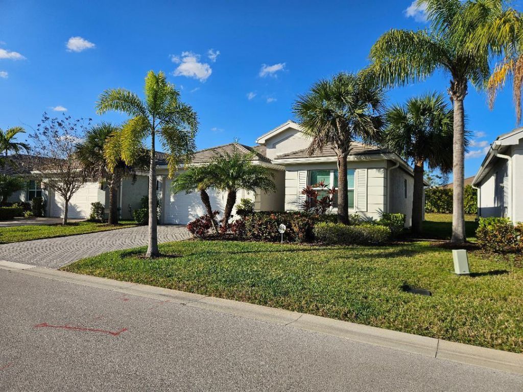 11087 SW Carriage Hill Lane, Port Saint Lucie, FL 34987 Photo