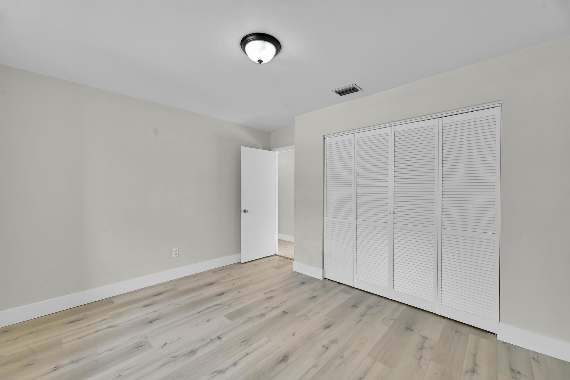 434 NE Electra Avenue, Port Saint Lucie, FL 34983 Photo