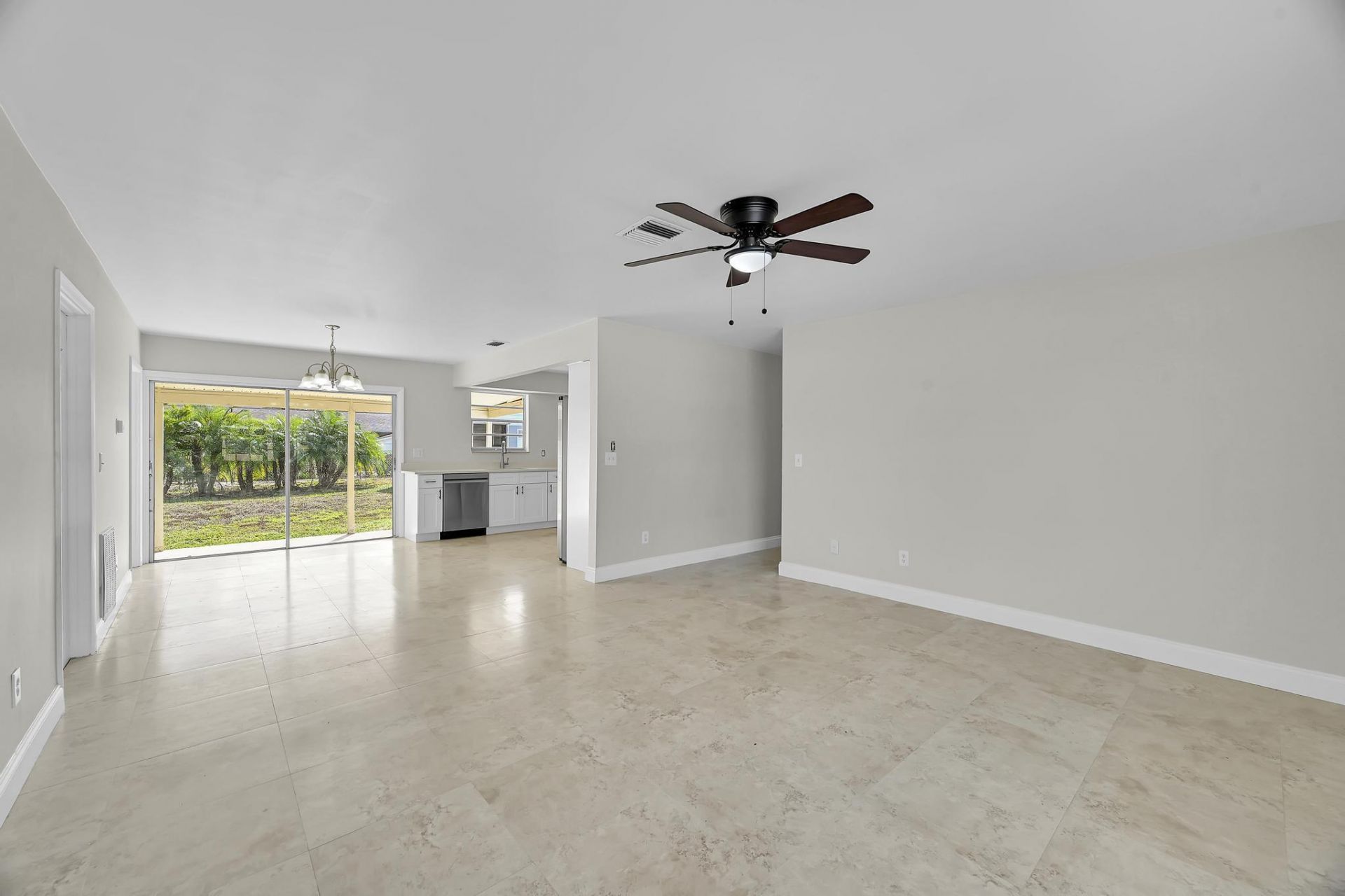 434 NE Electra Avenue, Port Saint Lucie, FL 34983 Photo
