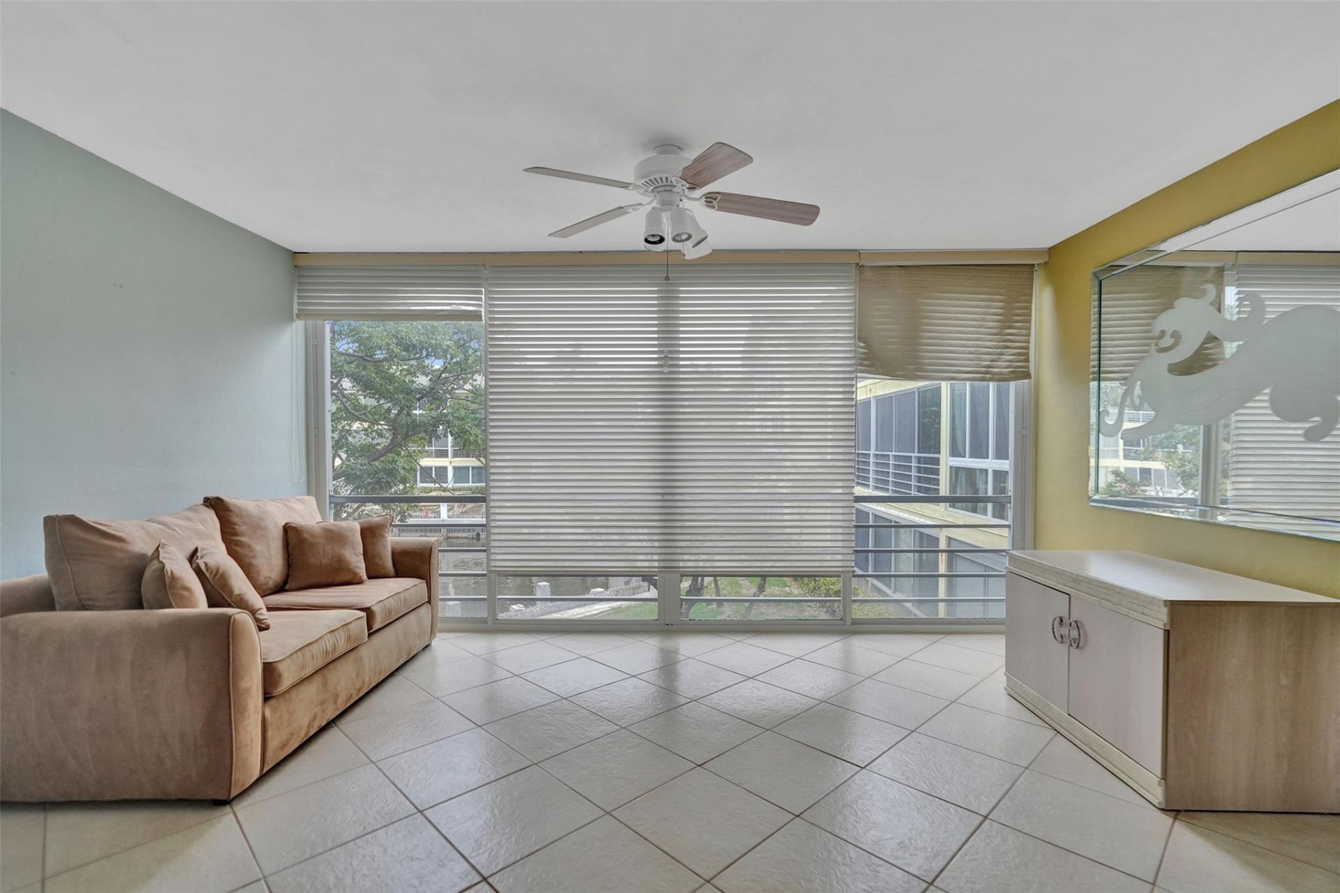 3000 NE 48th Street, Unit 206, Fort Lauderdale, FL 33308 Photo