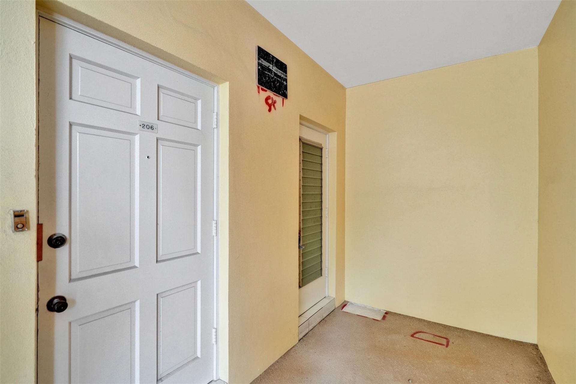 3000 NE 48th Street, Unit 206, Fort Lauderdale, FL 33308 Photo