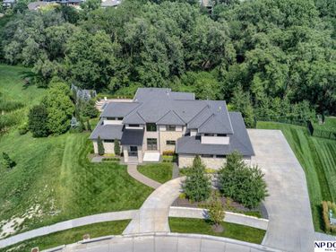 2205 S 218 Street, Elkhorn, NE 68022