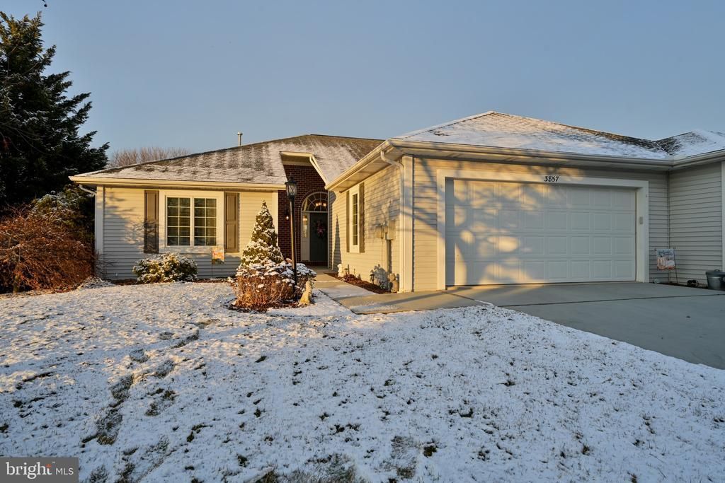 3857 Alfalfa Lane, Fayetteville, PA 17222 Main Photo
